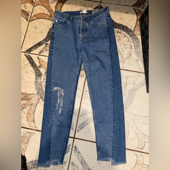 H&M Straight Leg Jeans Size 4 - Picture 1 of 3